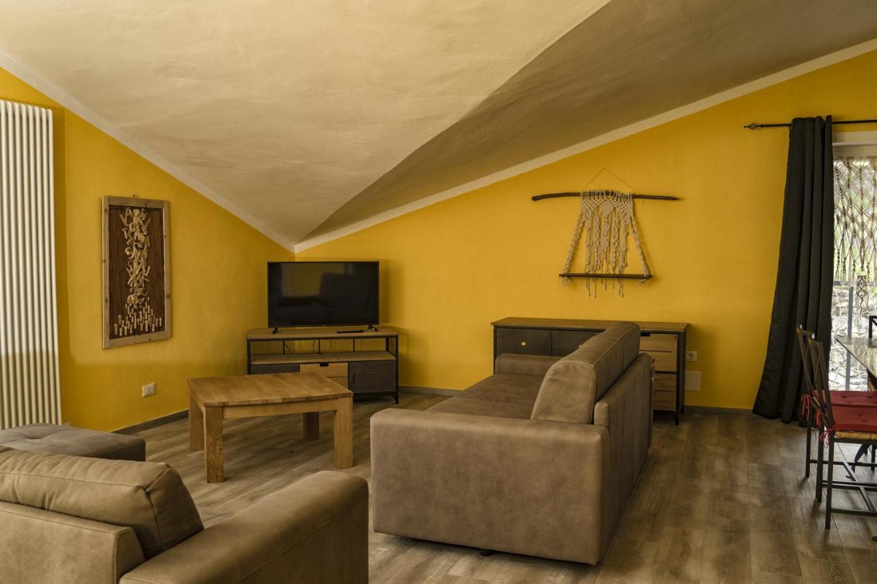 Chevres A Cheval - Apartment Αόστα Εξωτερικό φωτογραφία